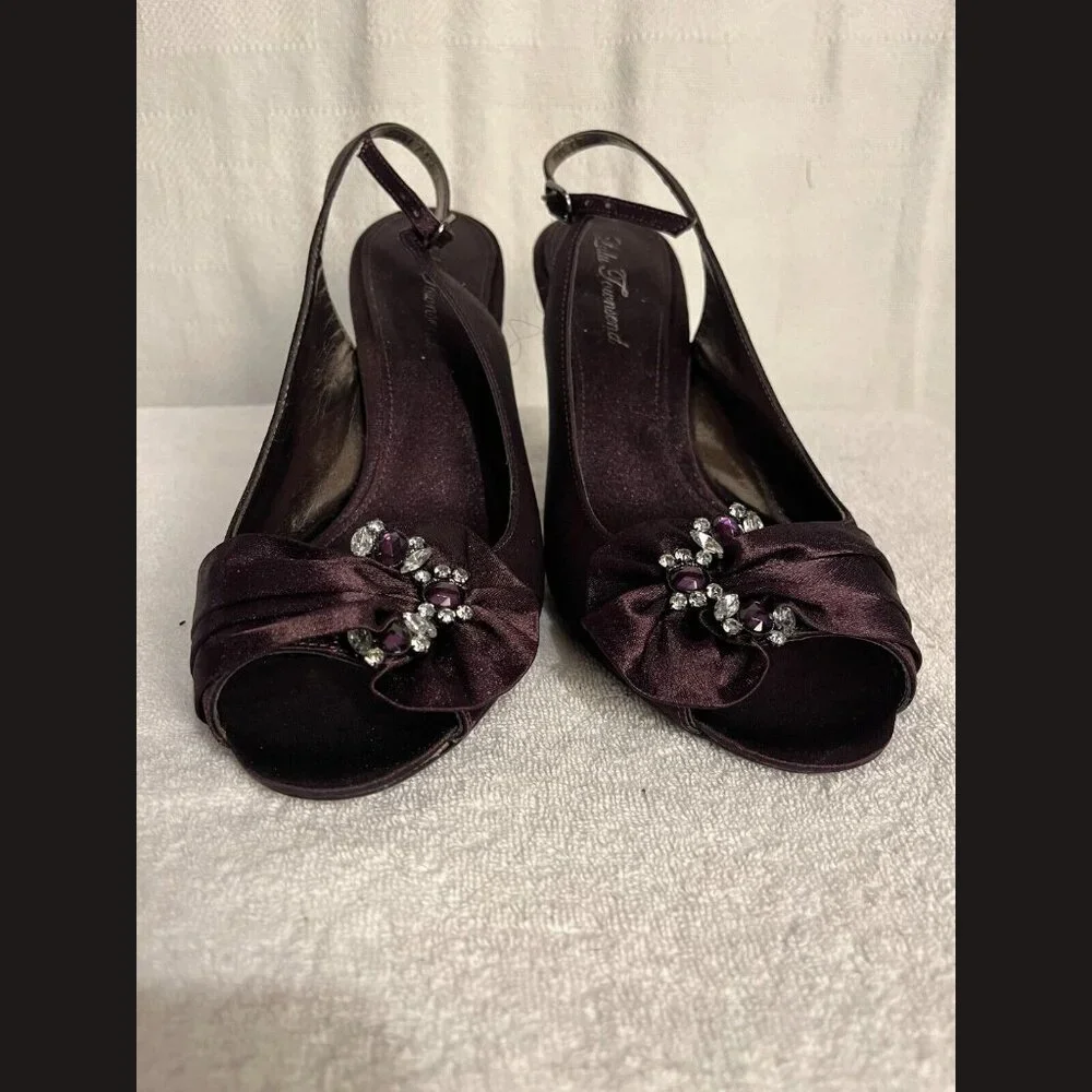 Lulu Townsend Valissa‎ Slingback Formal Burgundy Satin Buckle
